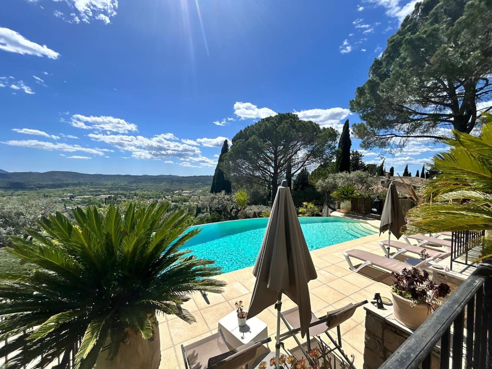 Les Lodges De Saint-Cassien 3 Montauroux Luaran gambar